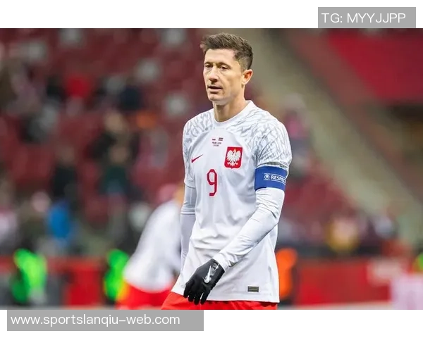 博涅克称赞泽林斯基成熟度提升只需停球便能轻松过人对手